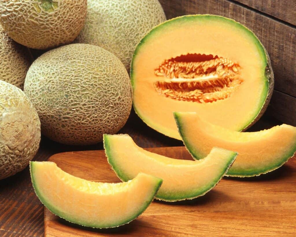 Foods with C Cantaloupe