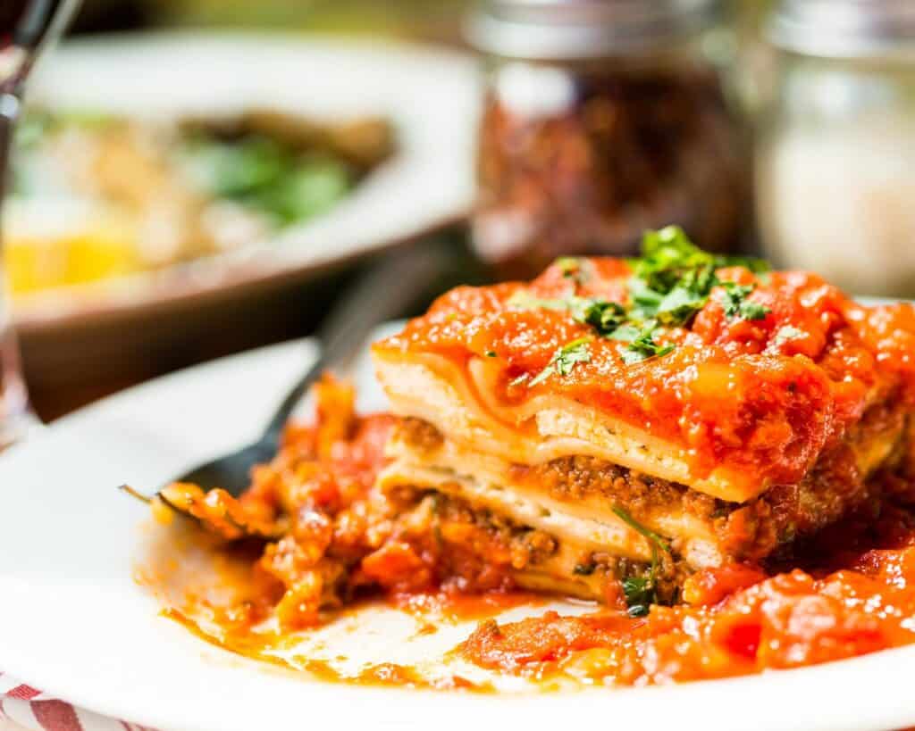 food that begins with l -lasagna