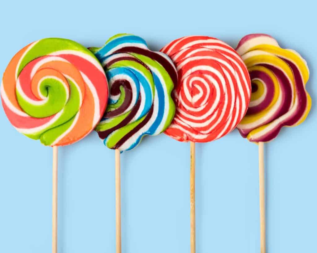 foods starting with l - lollipops
